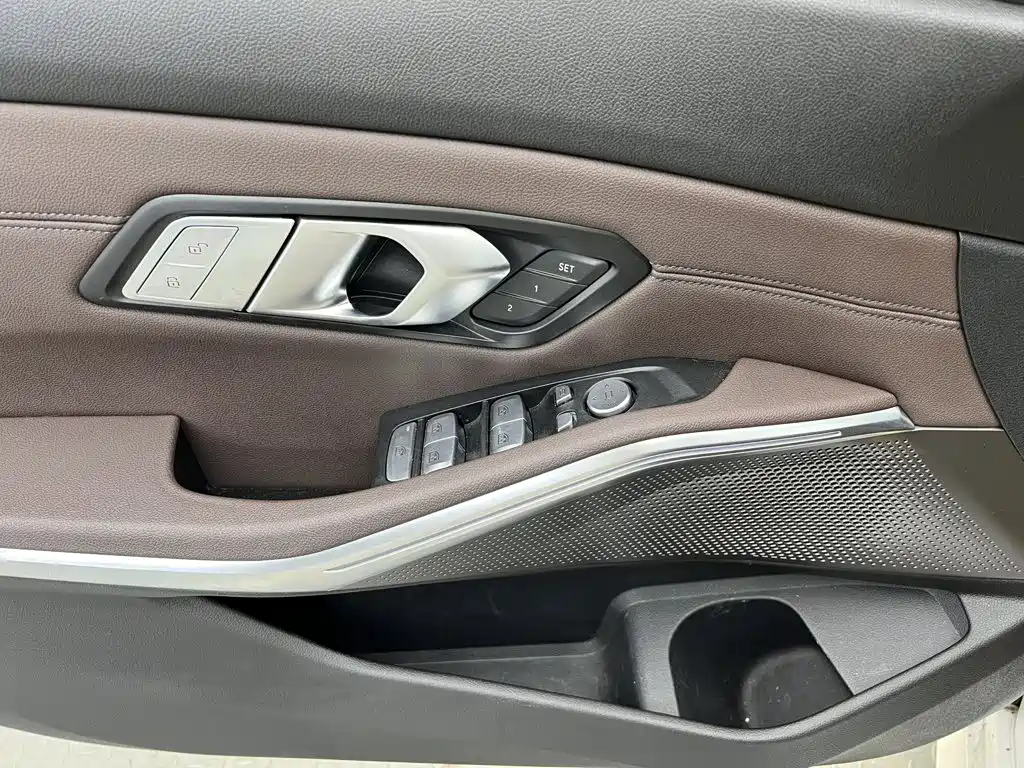 BMW 3 Series — фото 18