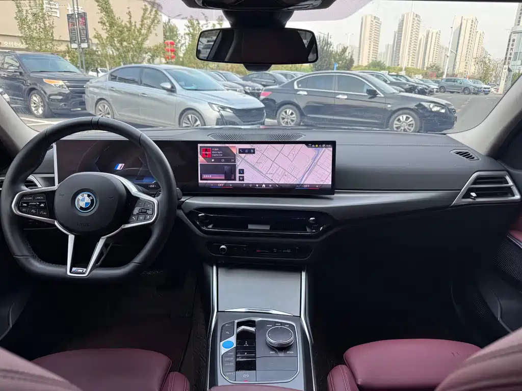BMW i3 — фото 7