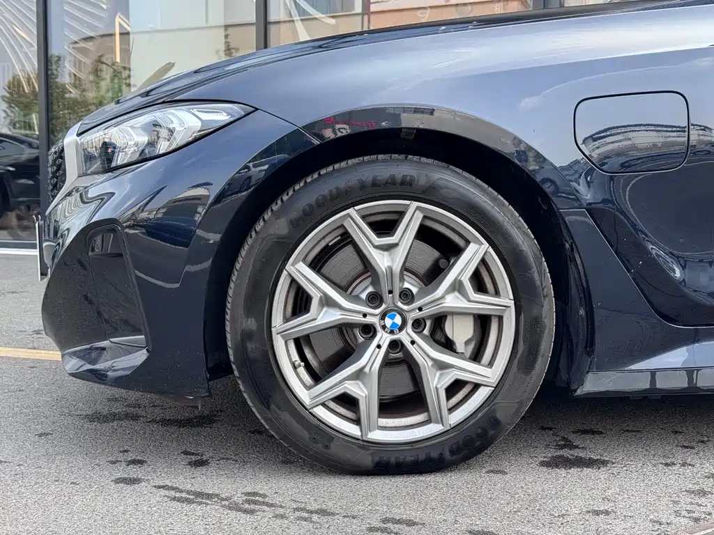 BMW i3 — фото 9