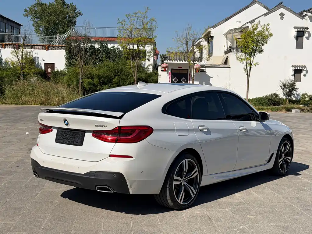 BMW 6 Series GT — фото 7