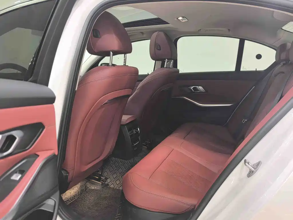 BMW 3 Series — фото 13