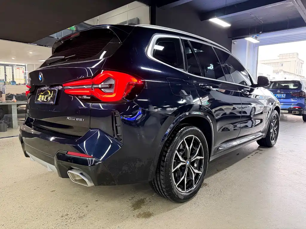 BMW X3 — фото 13