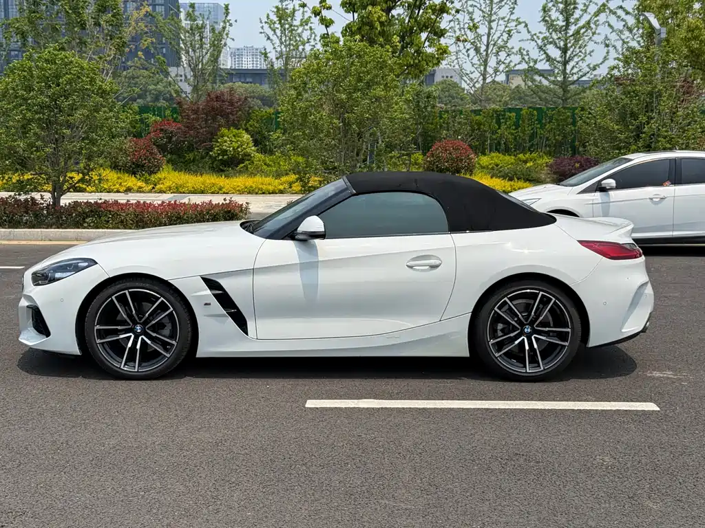 BMW Z4 — фото 7
