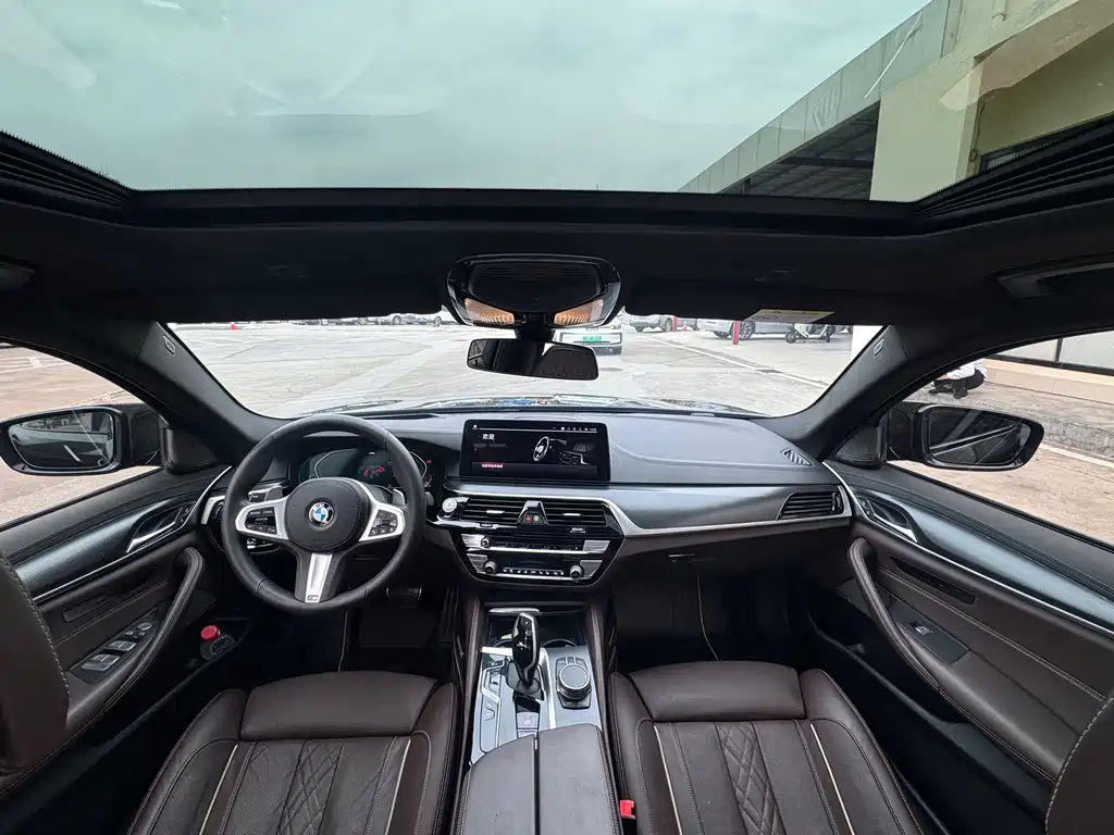BMW 5 Series (Import) — фото 14