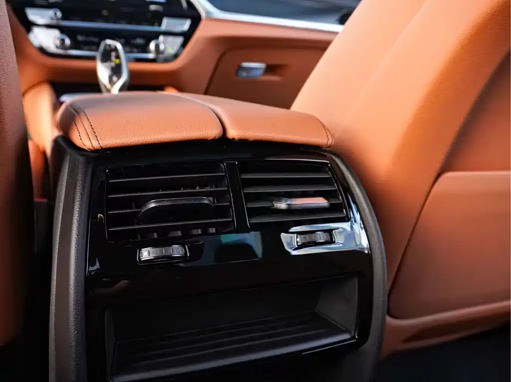 BMW 5 Series (Import) — фото 14