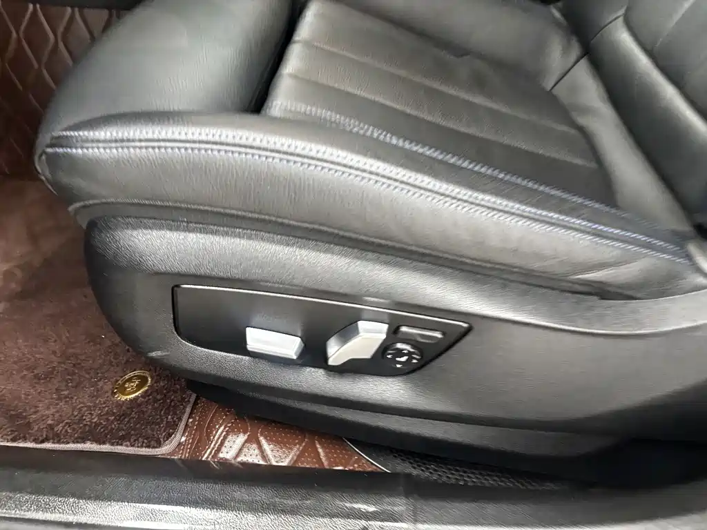 BMW 6 Series GT — фото 13