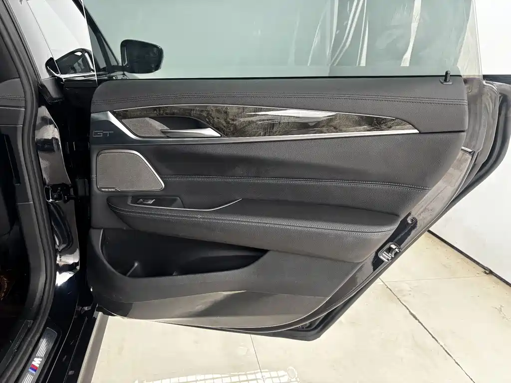 BMW 6 Series GT — фото 23