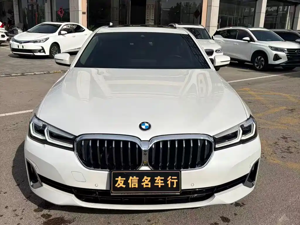 BMW 5 Series — фото 2