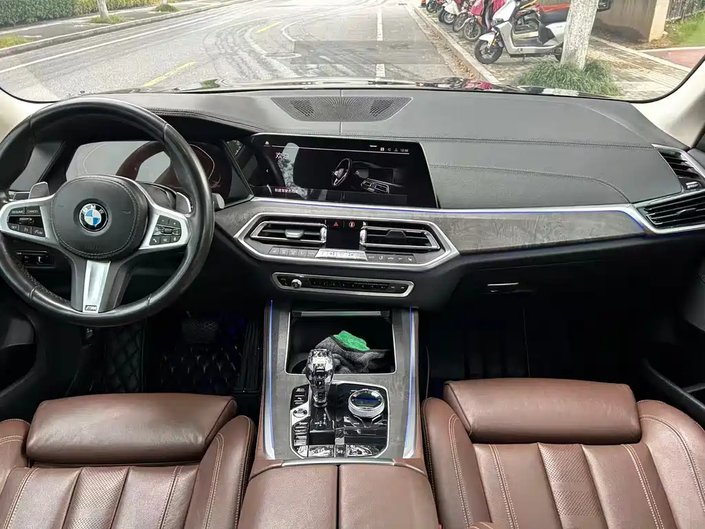 BMW X5 (Import) — фото 4