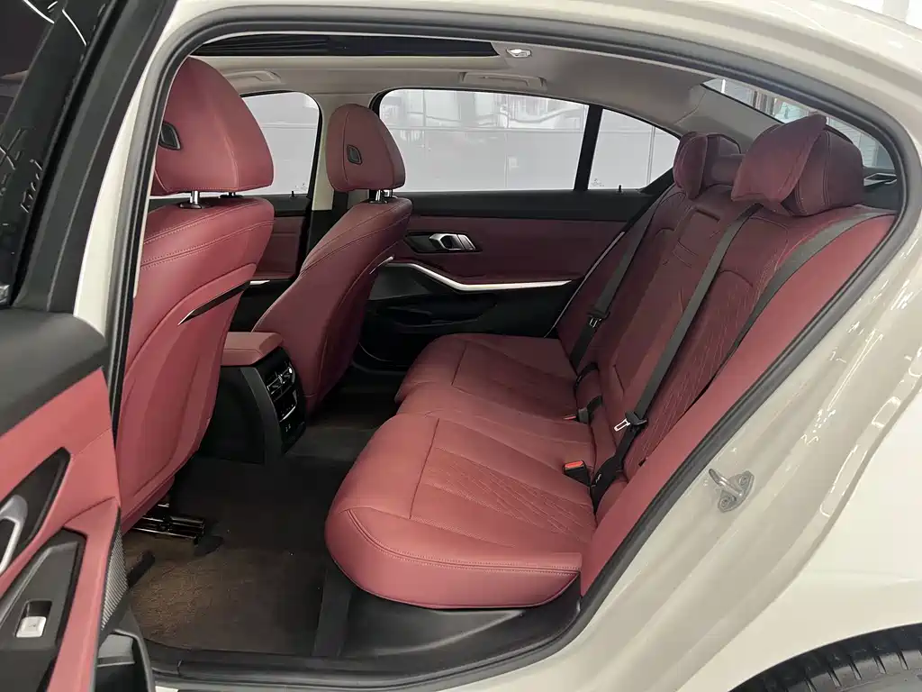 BMW 3 Series — фото 17
