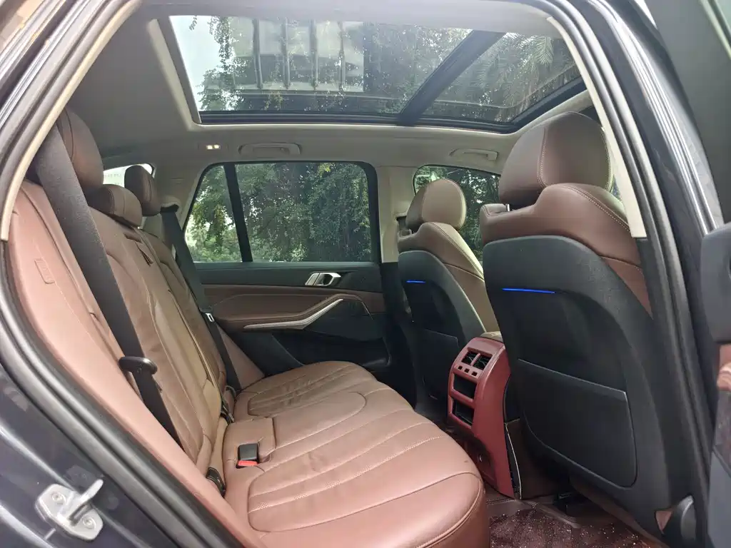 BMW X5 (Import) — фото 13