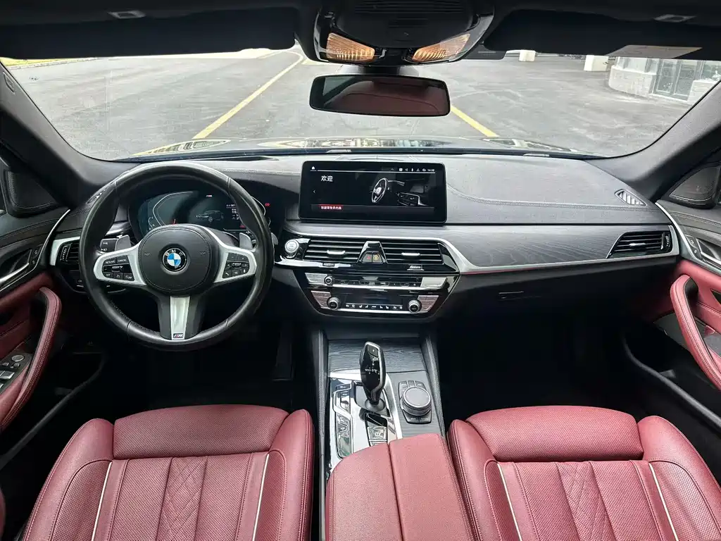 BMW 5 Series — фото 6