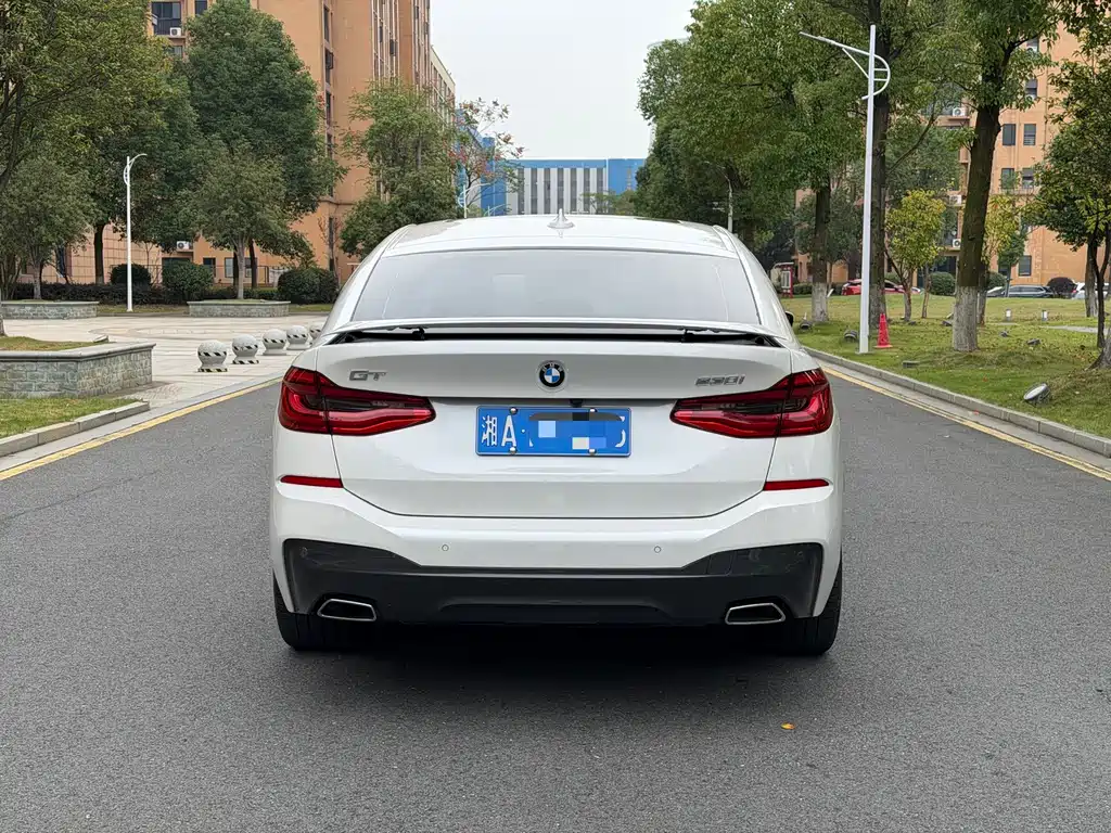 BMW 6 Series GT — фото 8