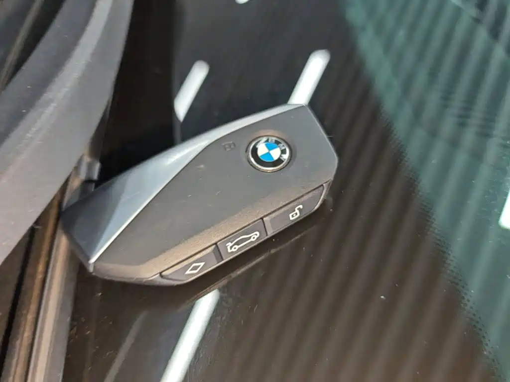 BMW 5 Series — фото 17