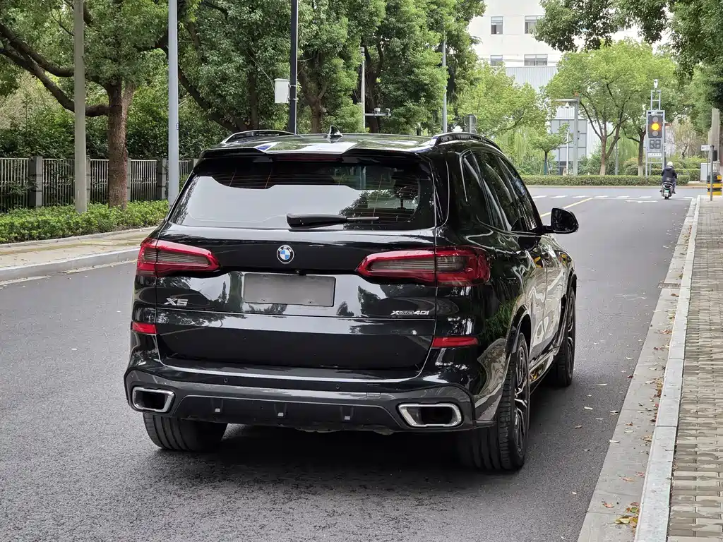 BMW X5 (Import) — фото 13
