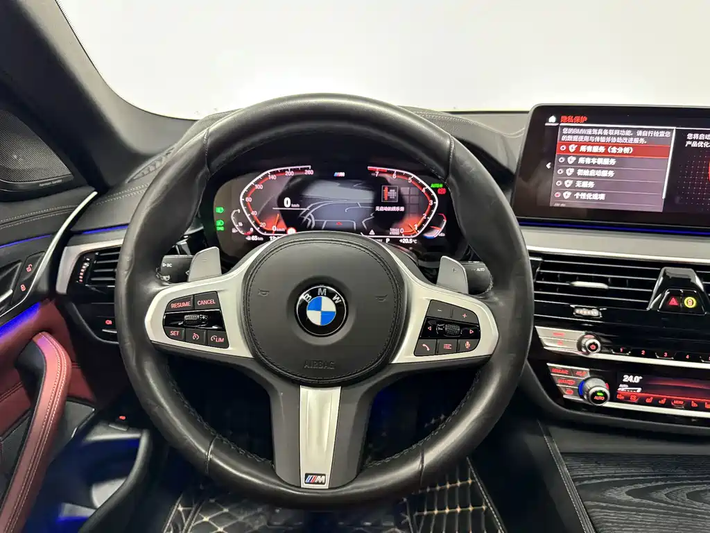 BMW 5 Series — фото 10