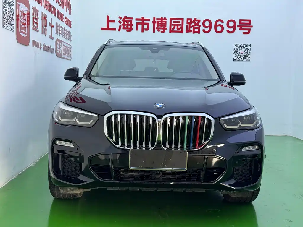BMW X5 (Import) — фото 2