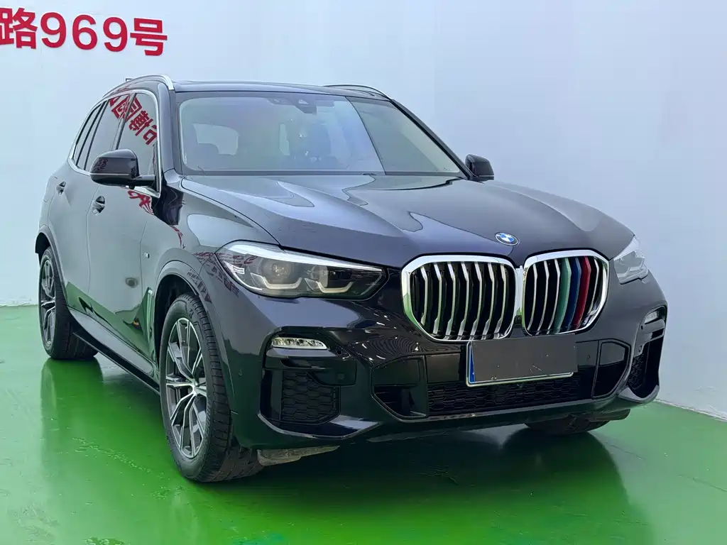 BMW X5 (Import) — фото 3