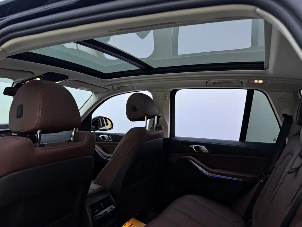 BMW X5 (Import) — фото 7