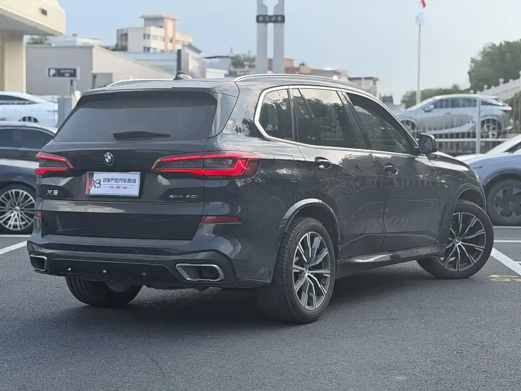 BMW X5 (Import) — фото 6