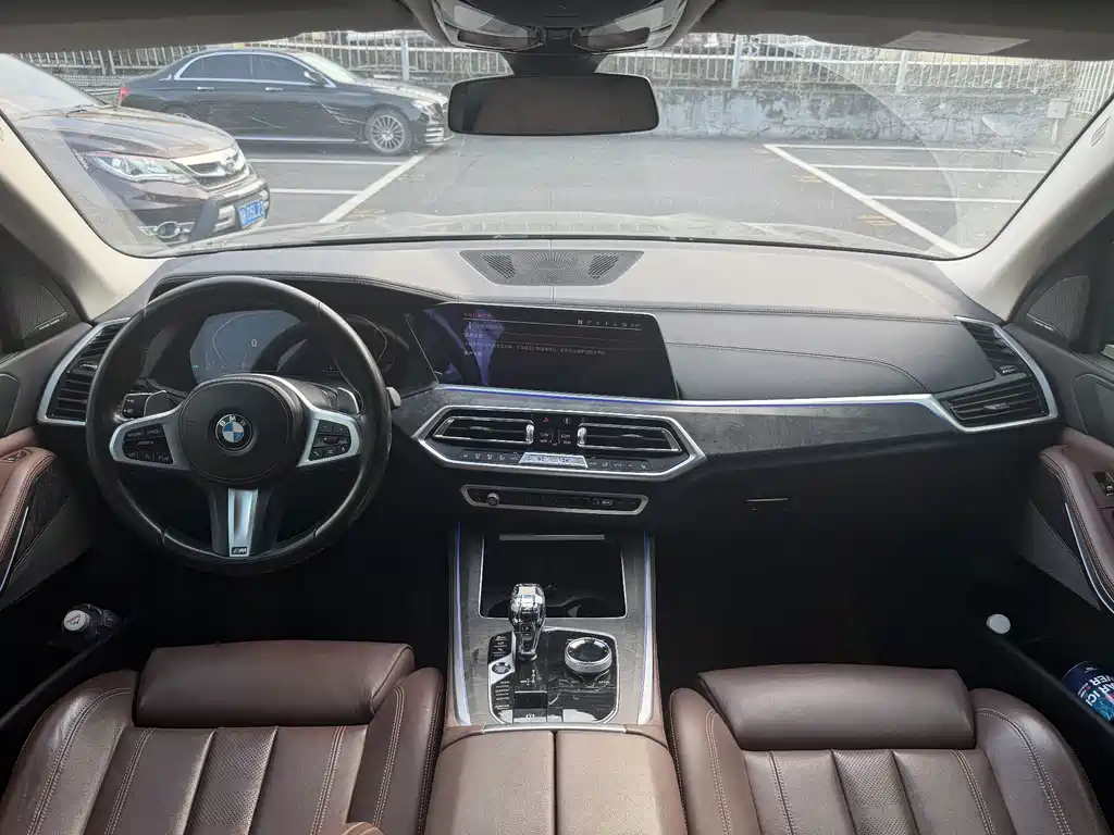 BMW X5 (Import) — фото 8