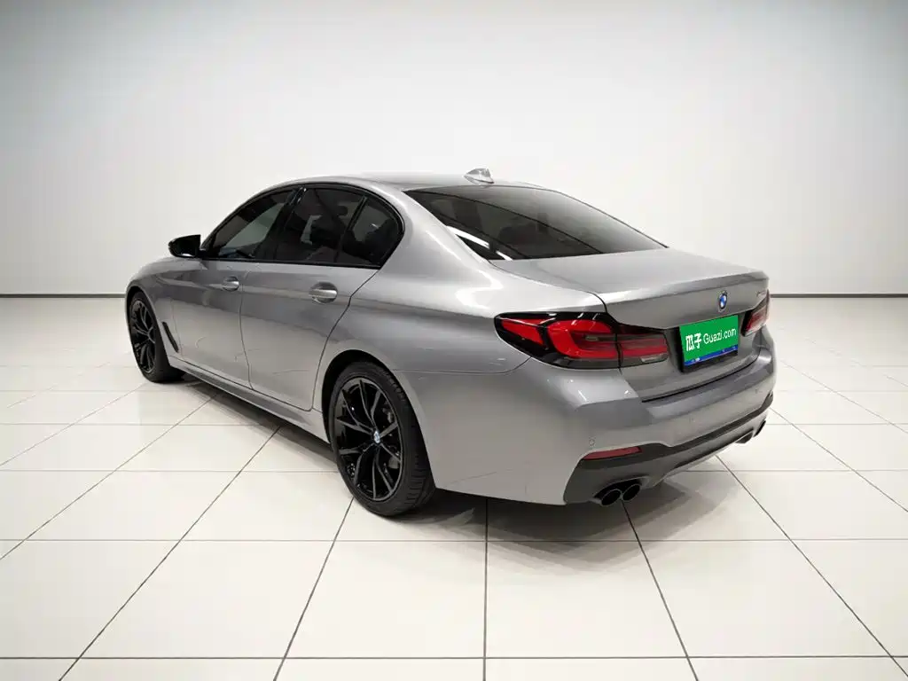BMW 5 Series (Import) — фото 4