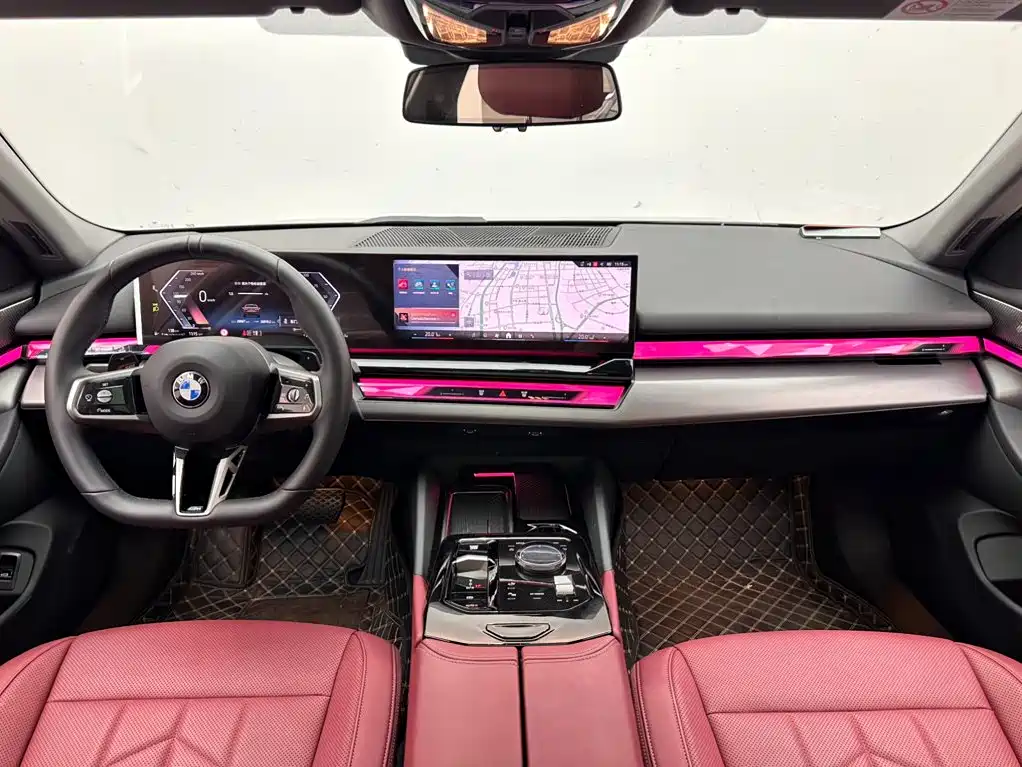 BMW 5 Series — фото 10