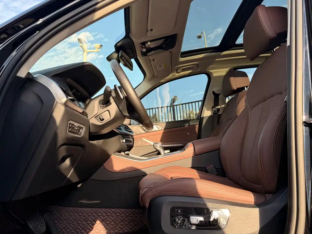 BMW X5 (Import) — фото 14
