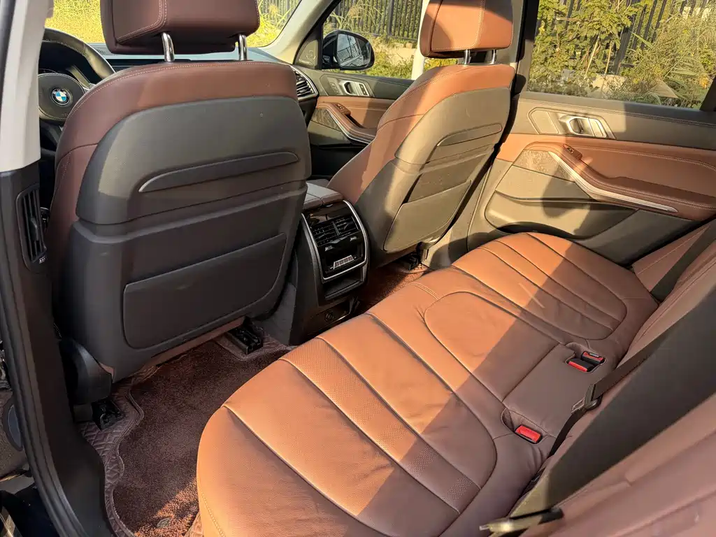 BMW X5 (Import) — фото 25