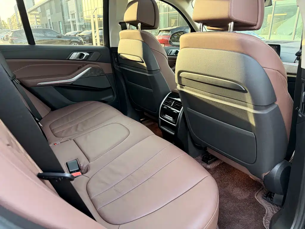 BMW X5 (Import) — фото 26