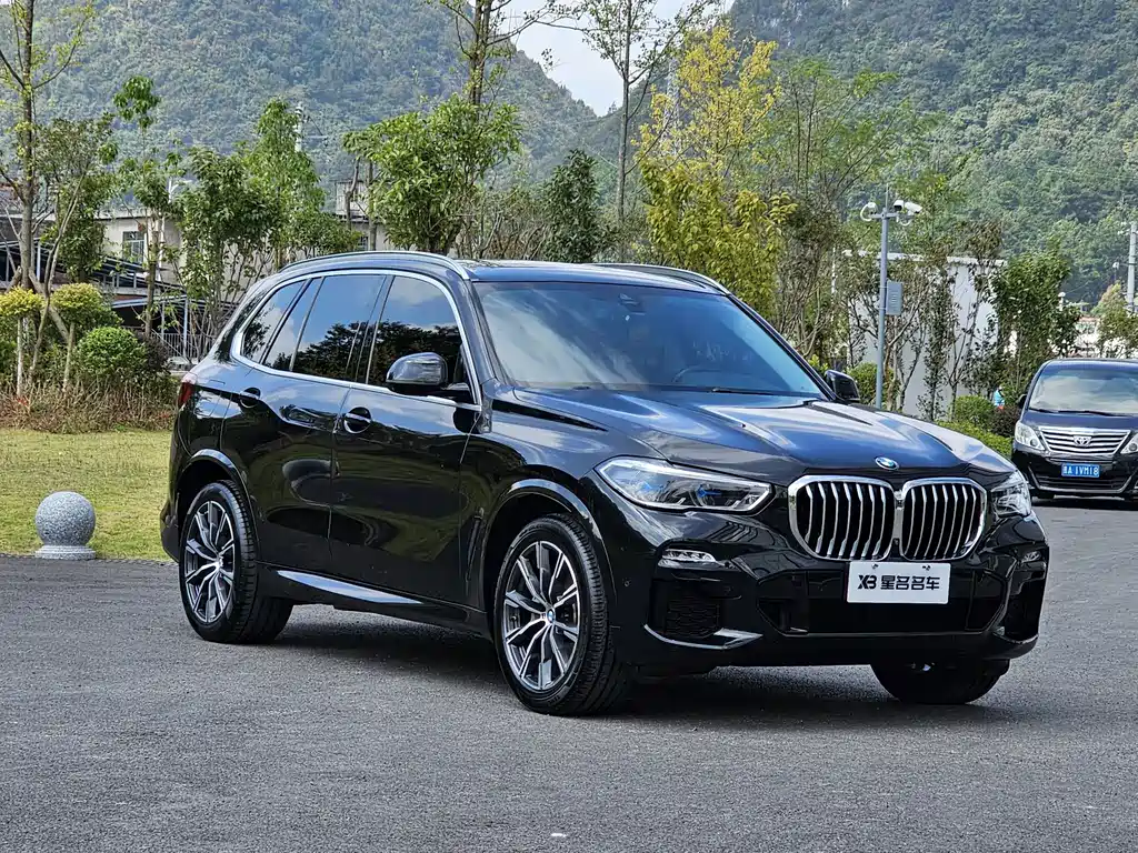 BMW X5 (Import) — фото 3