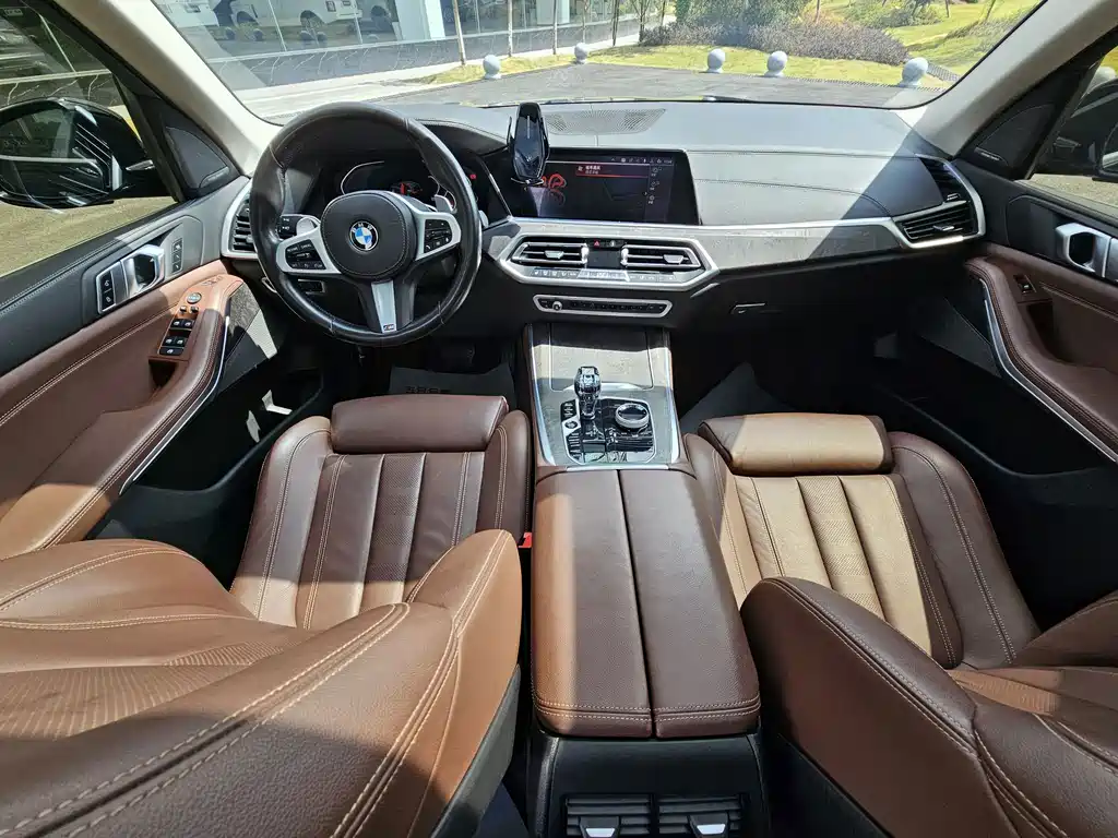 BMW X5 (Import) — фото 6