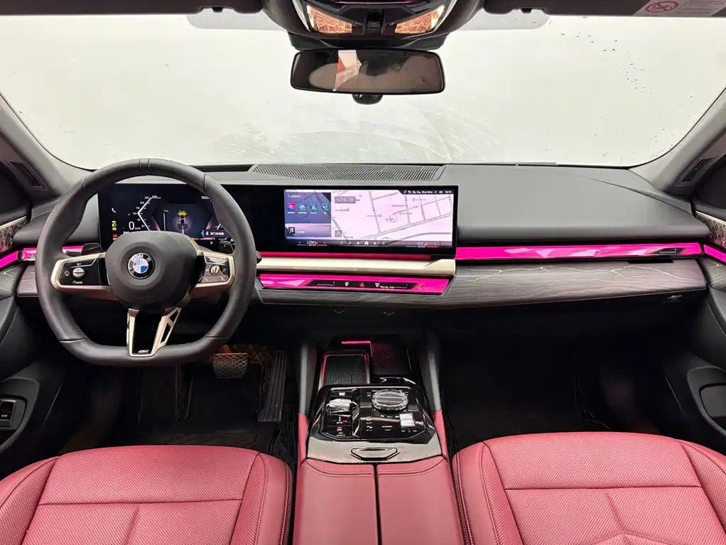 BMW 5 Series — фото 10
