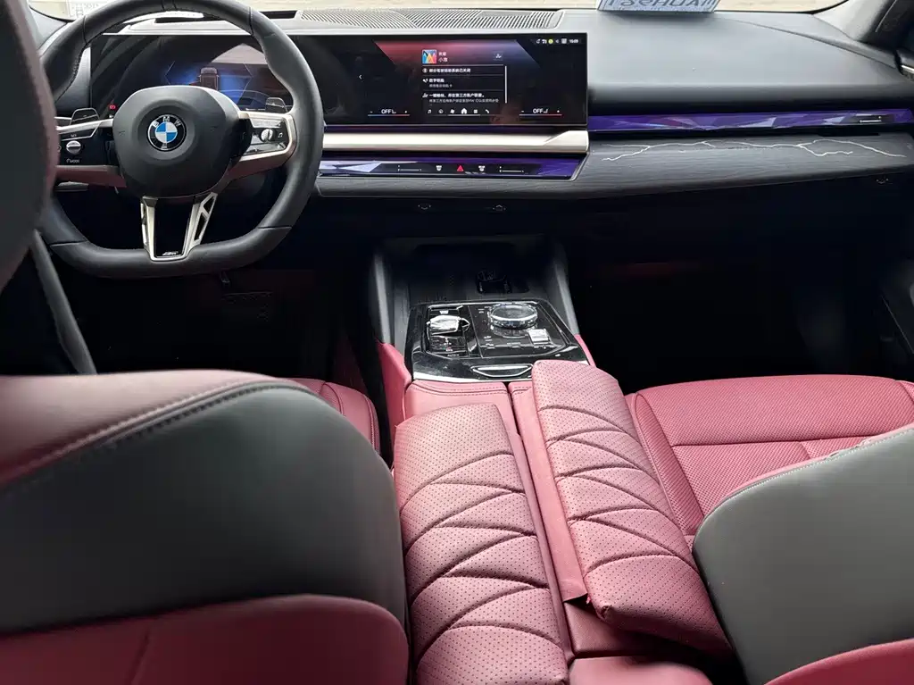 BMW 5 Series — фото 10