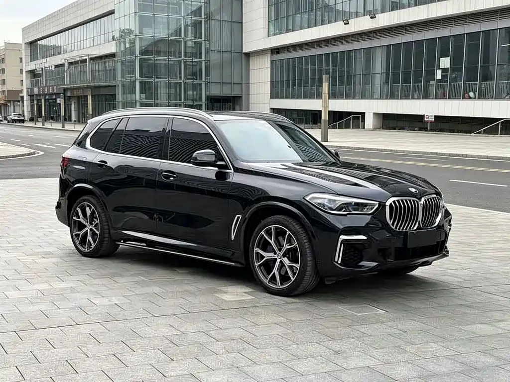BMW X5 — фото 2