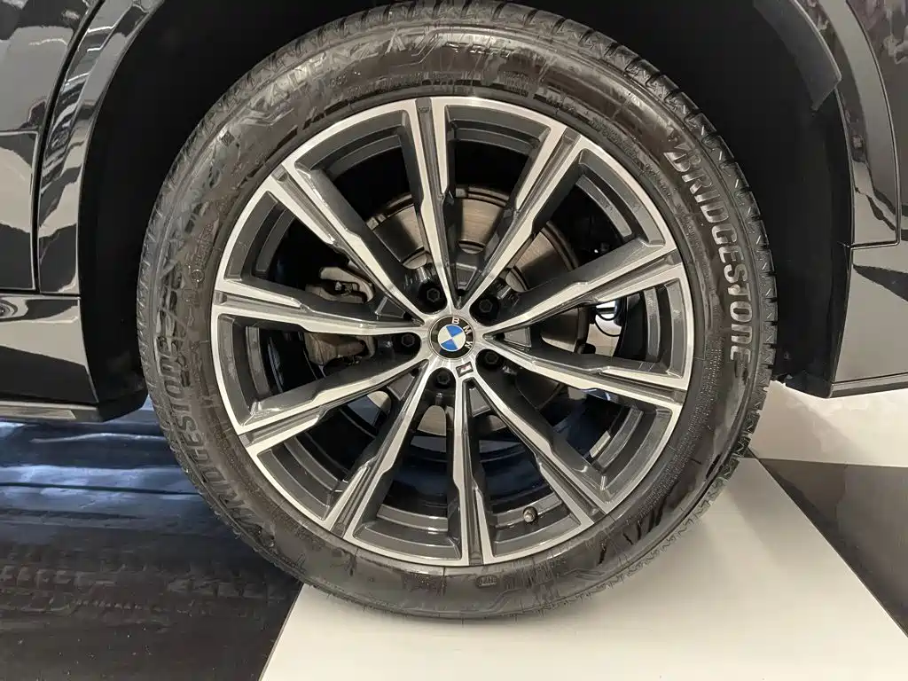 BMW X5 (Import) — фото 11