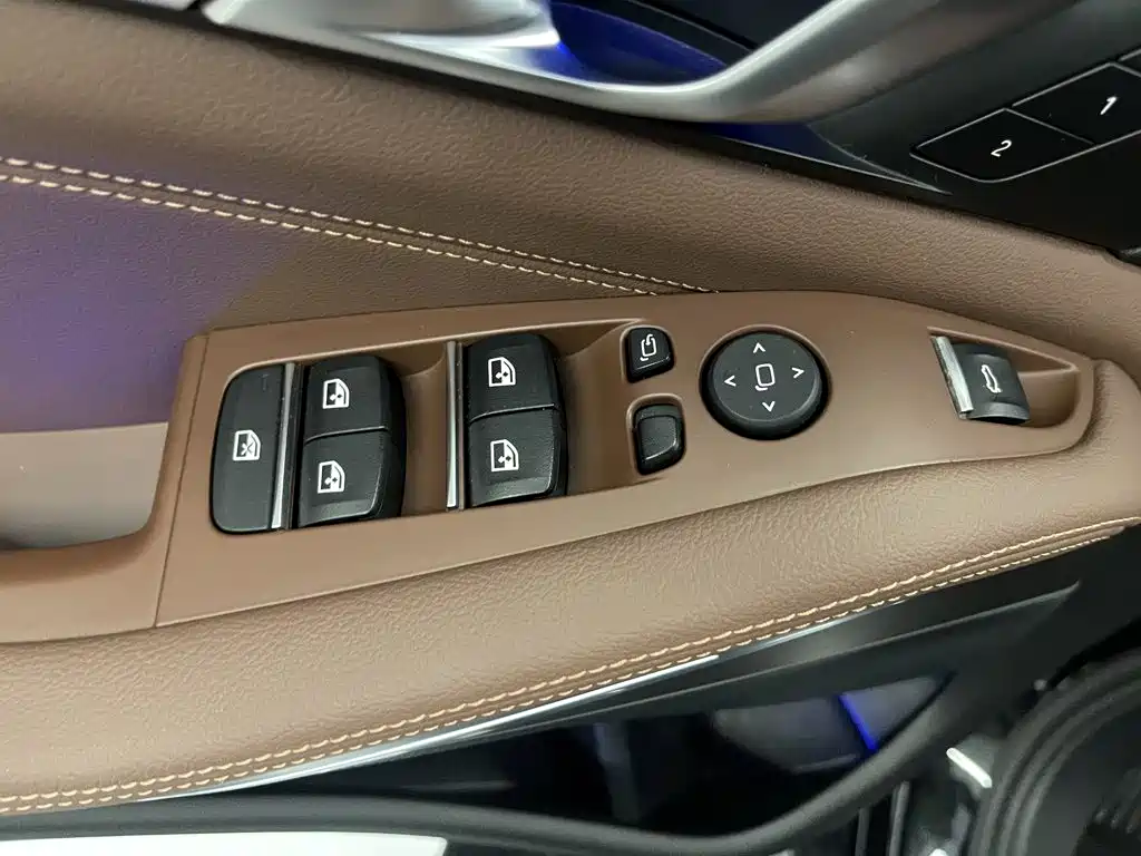 BMW X5 (Import) — фото 26