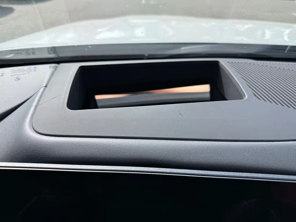 BMW 5 Series — фото 17