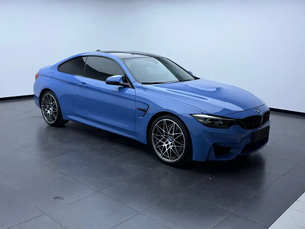 BMW M4 — фото 3