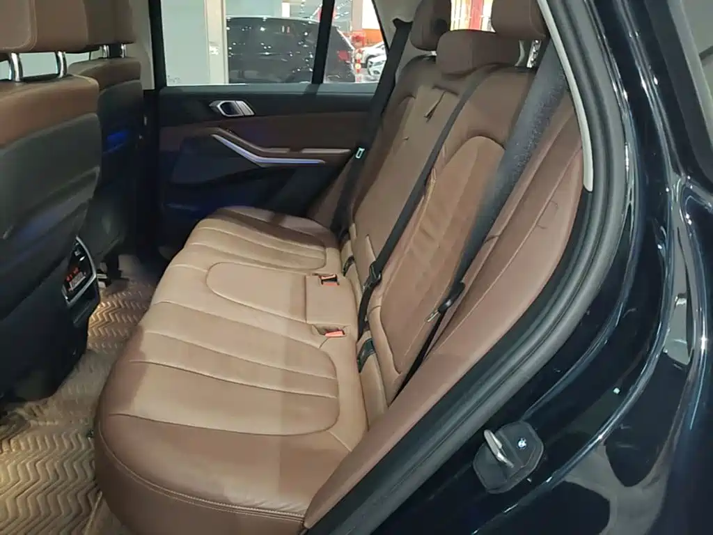 BMW X5 (Import) — фото 17