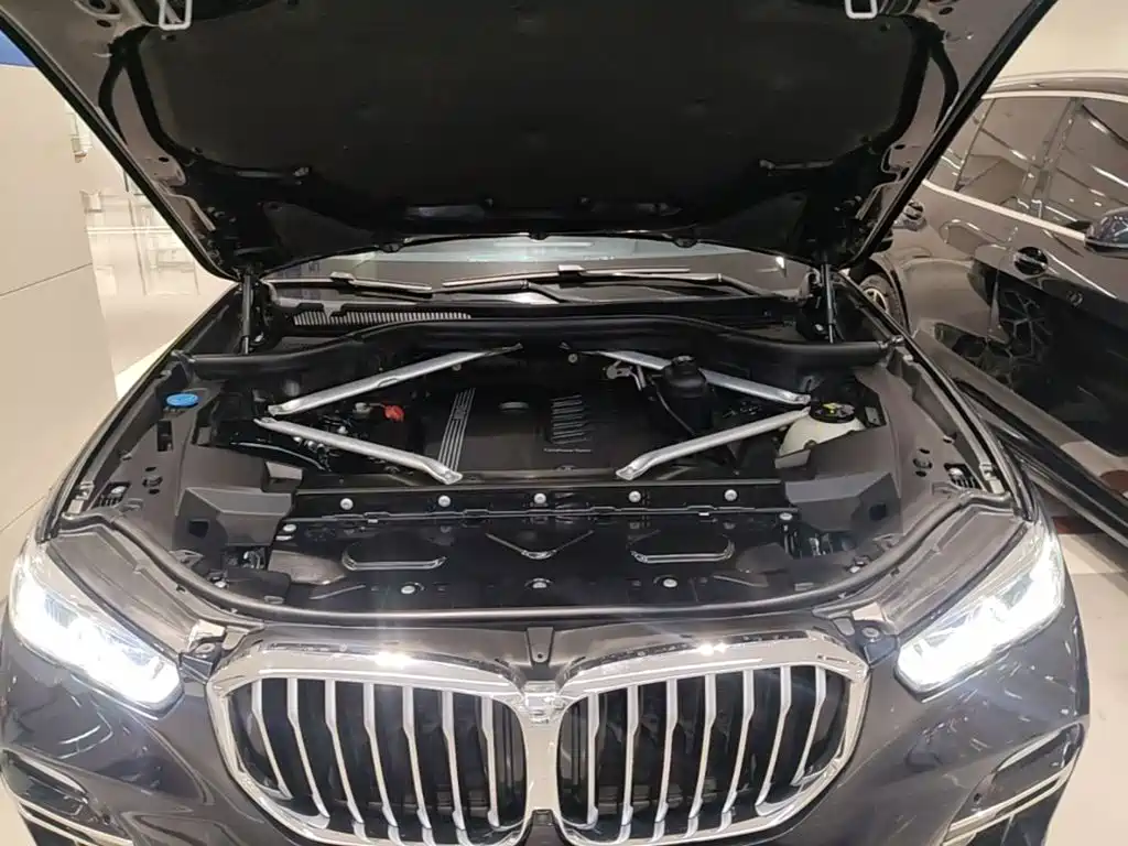 BMW X5 (Import) — фото 20