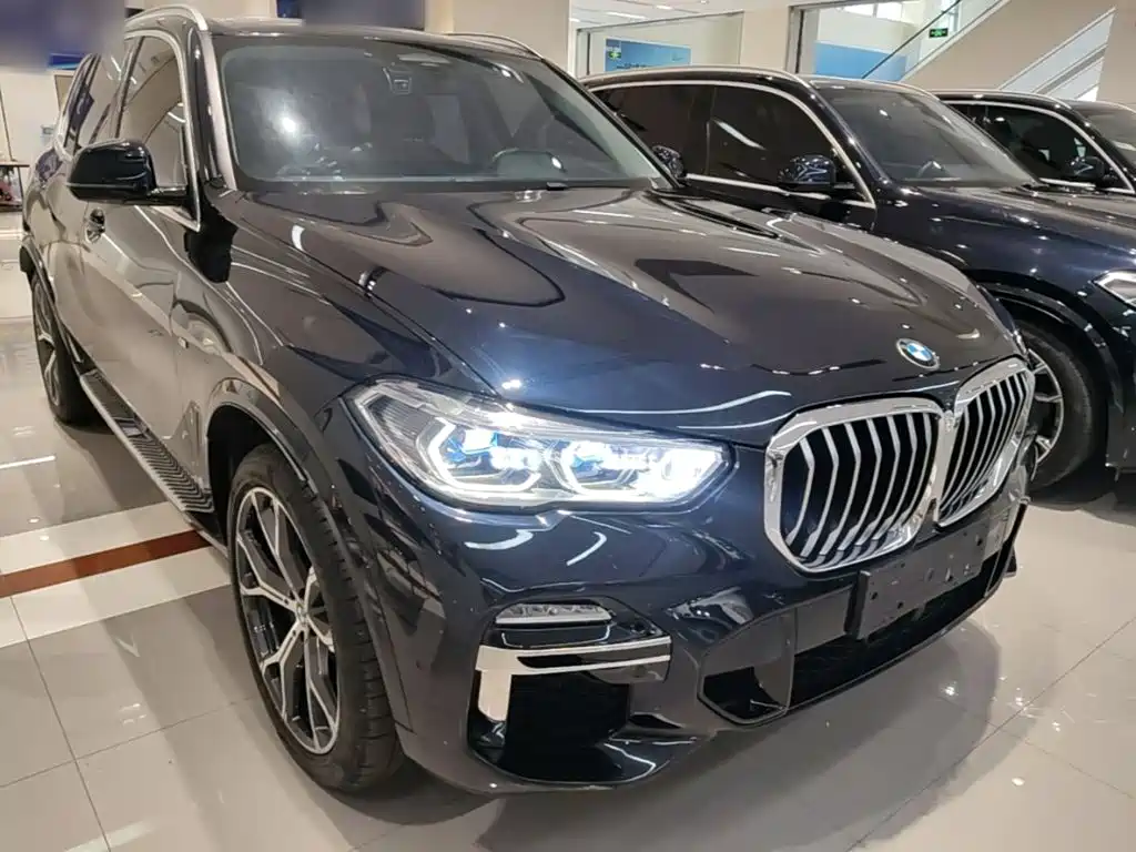 BMW X5 (Import) — фото 4
