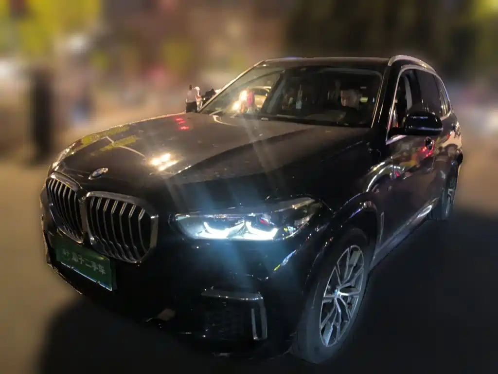 BMW X5 — фото 2