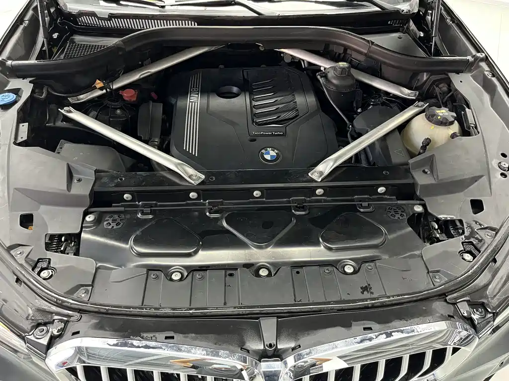 BMW X5 (Import) — фото 13