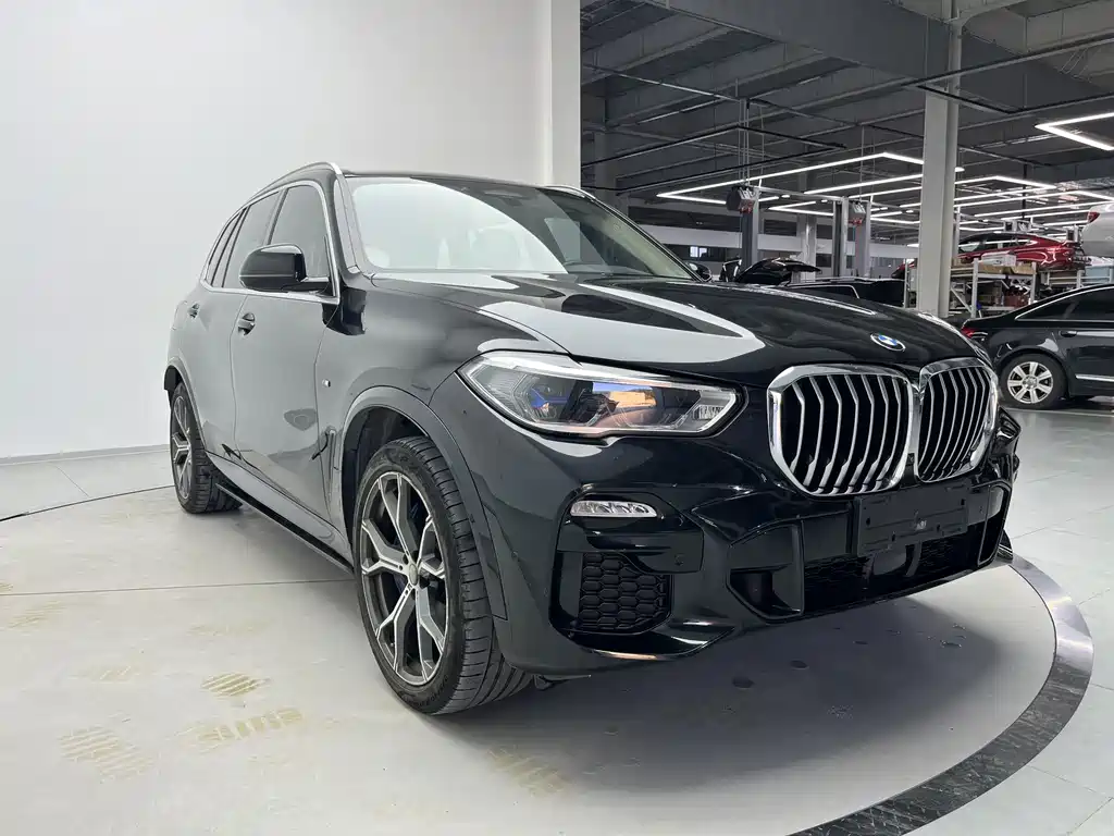 BMW X5 (Import) — фото 3
