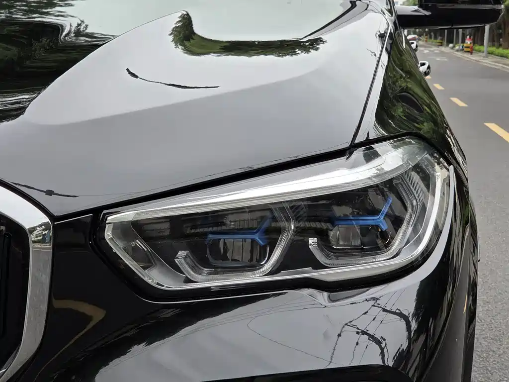 BMW X5 (Import) — фото 4