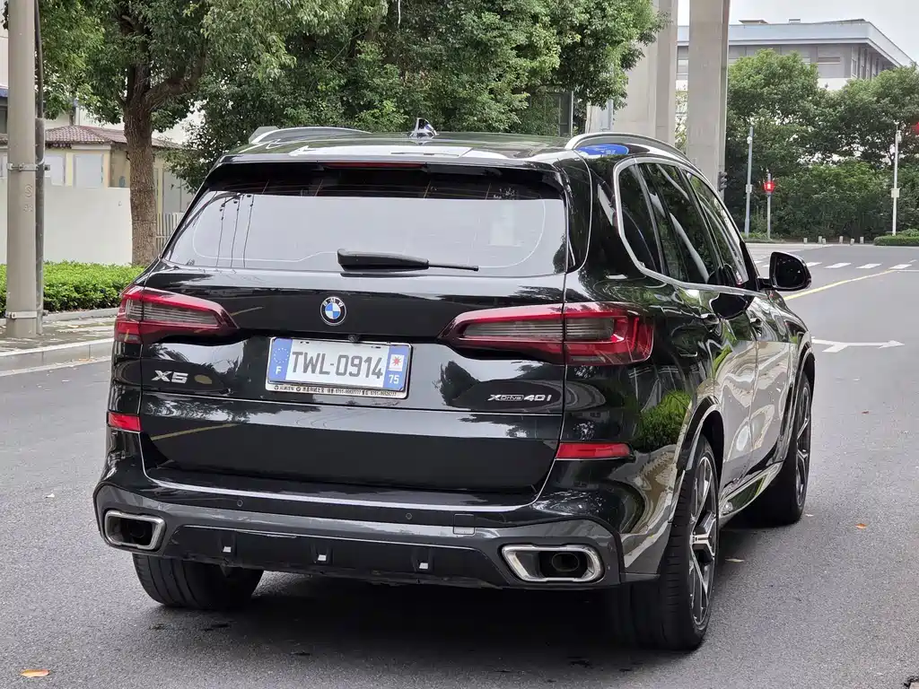 BMW X5 (Import) — фото 9