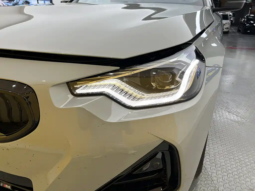 BMW M240i — фото 8