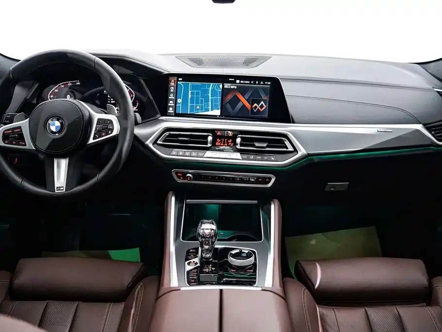 BMW X6 — фото 14