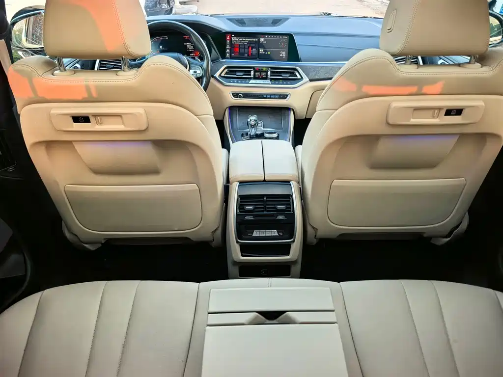 BMW X5 (Import) — фото 4
